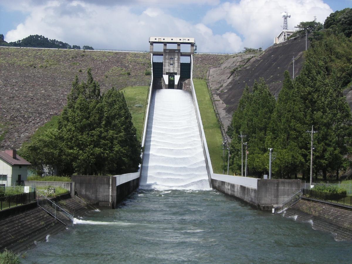 Terauchi Dam 