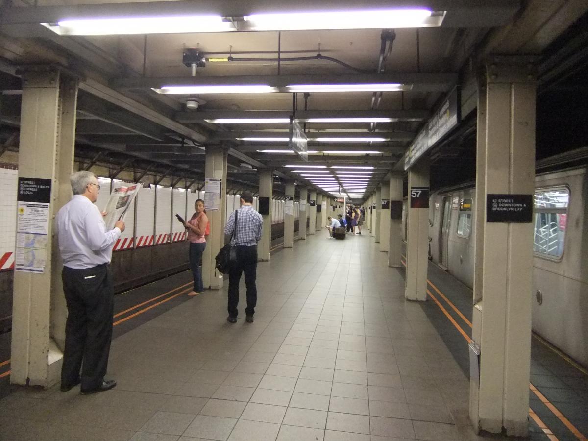 57th Street–Seventh Avenue Subway Station (Broadway Line) 