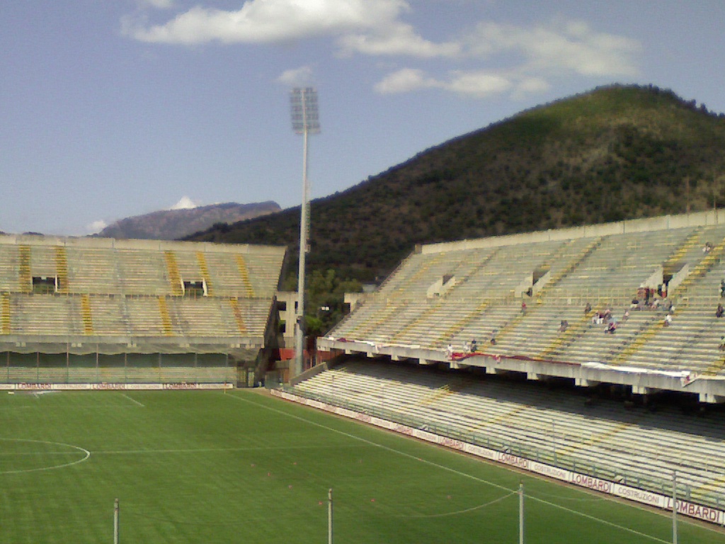 Stade Arechi 