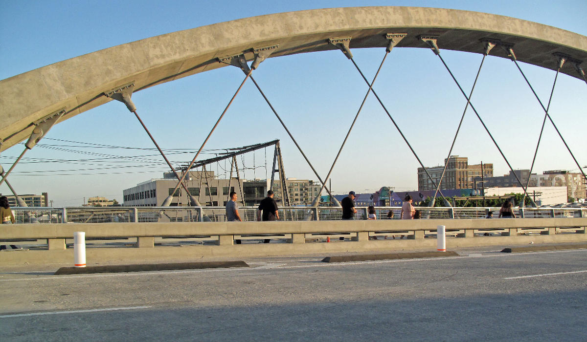 Suspension of the arches on the 6th Street Bridge, Los Angeles. Looking northeast. 