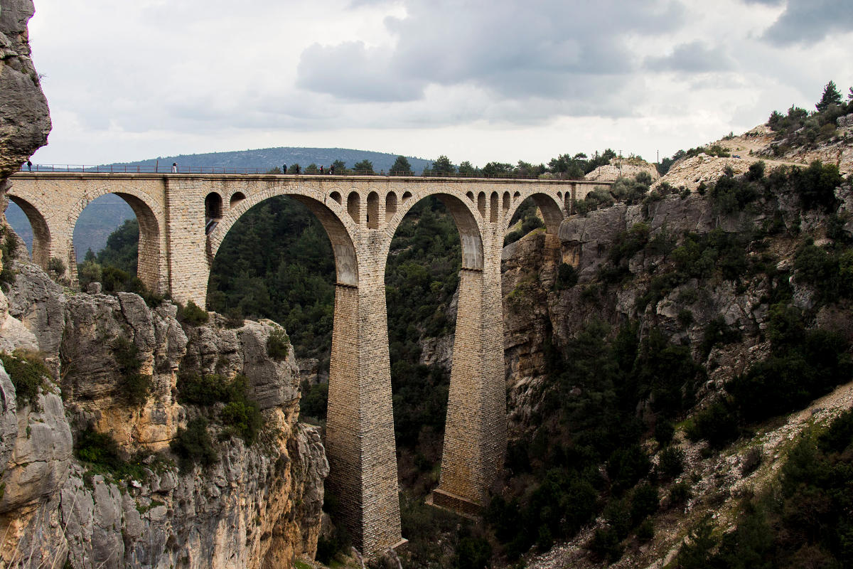 Viaduc de Varda 