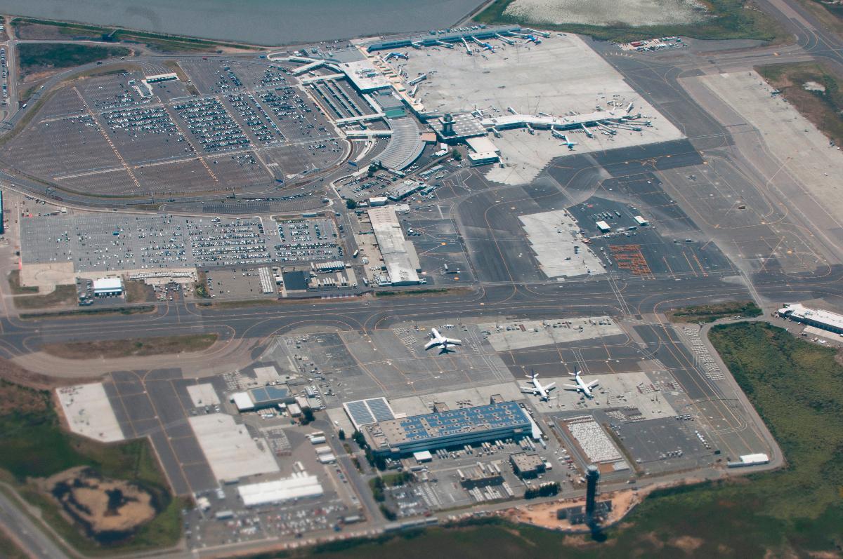 Aéroport international d'Oakland 