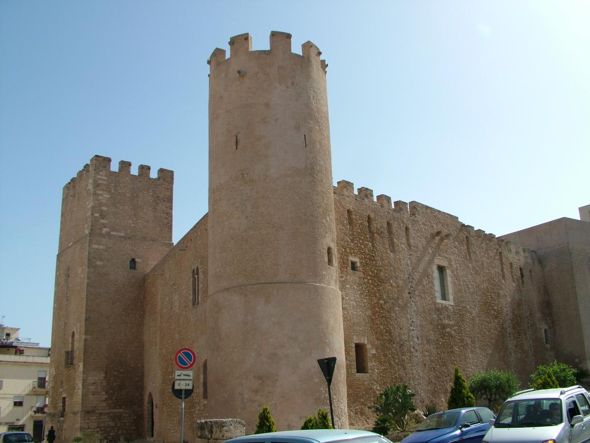 Castello dei Conti di Modica 