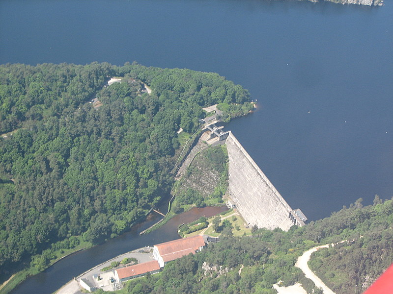 Guerledan Dam 