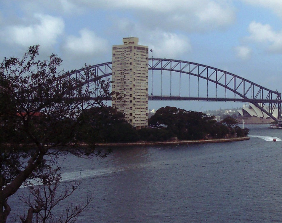 Sydney - Blues Point Tower(Fotograf: Paulscf) 