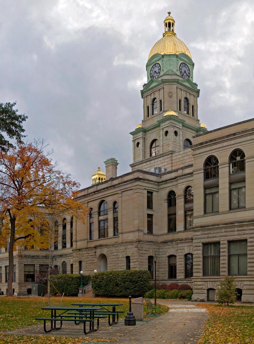 Cabell County Courthouse (Huntington 1899) Structurae