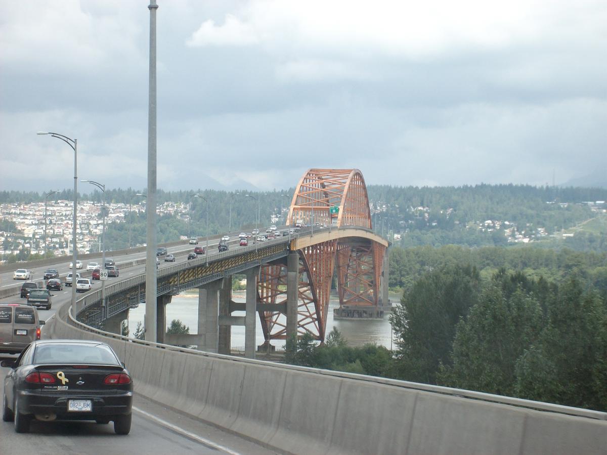 The Port Mann Bridge, as seen from the Surrey side 