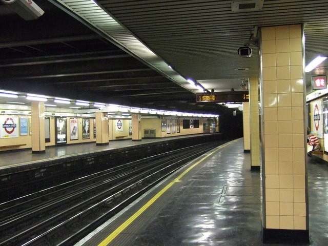 Cannon Street Underground Station 