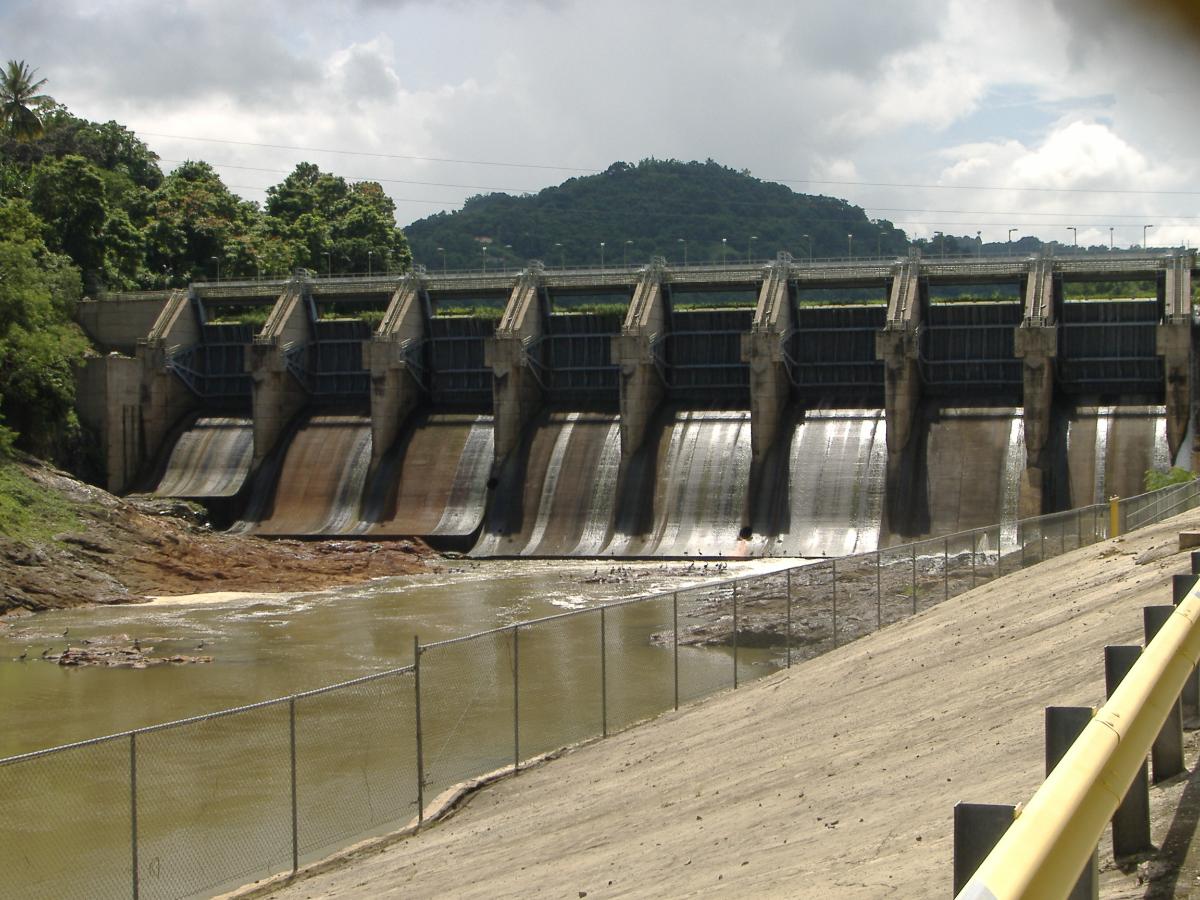 Carraízo Lake Dam 