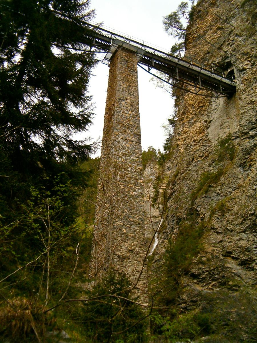 Hauptpfeiler des Castielertobel-Viadukts (Chur-Arosa Bahn) 