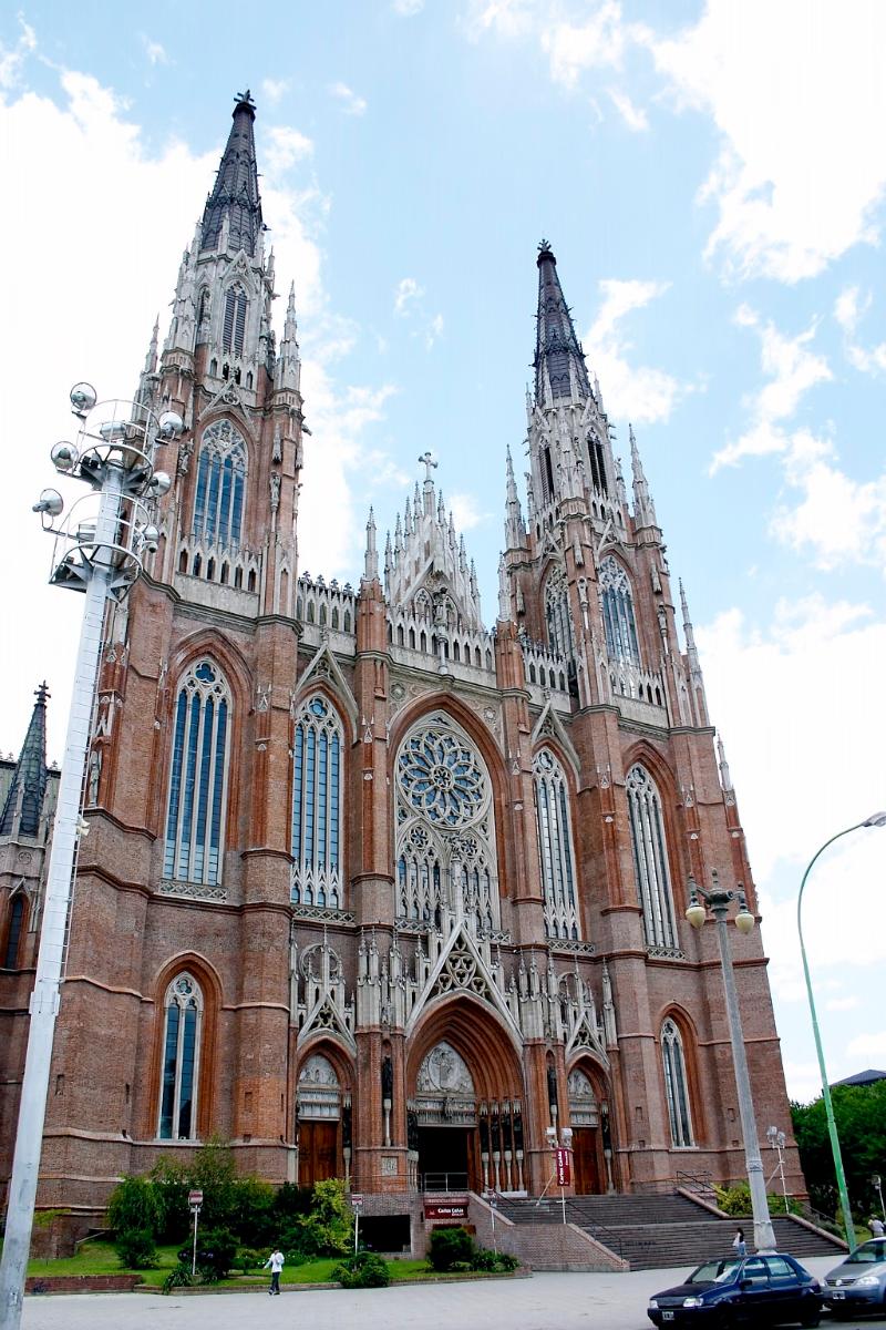 La Plata Cathedral (photographer: Barcex) 