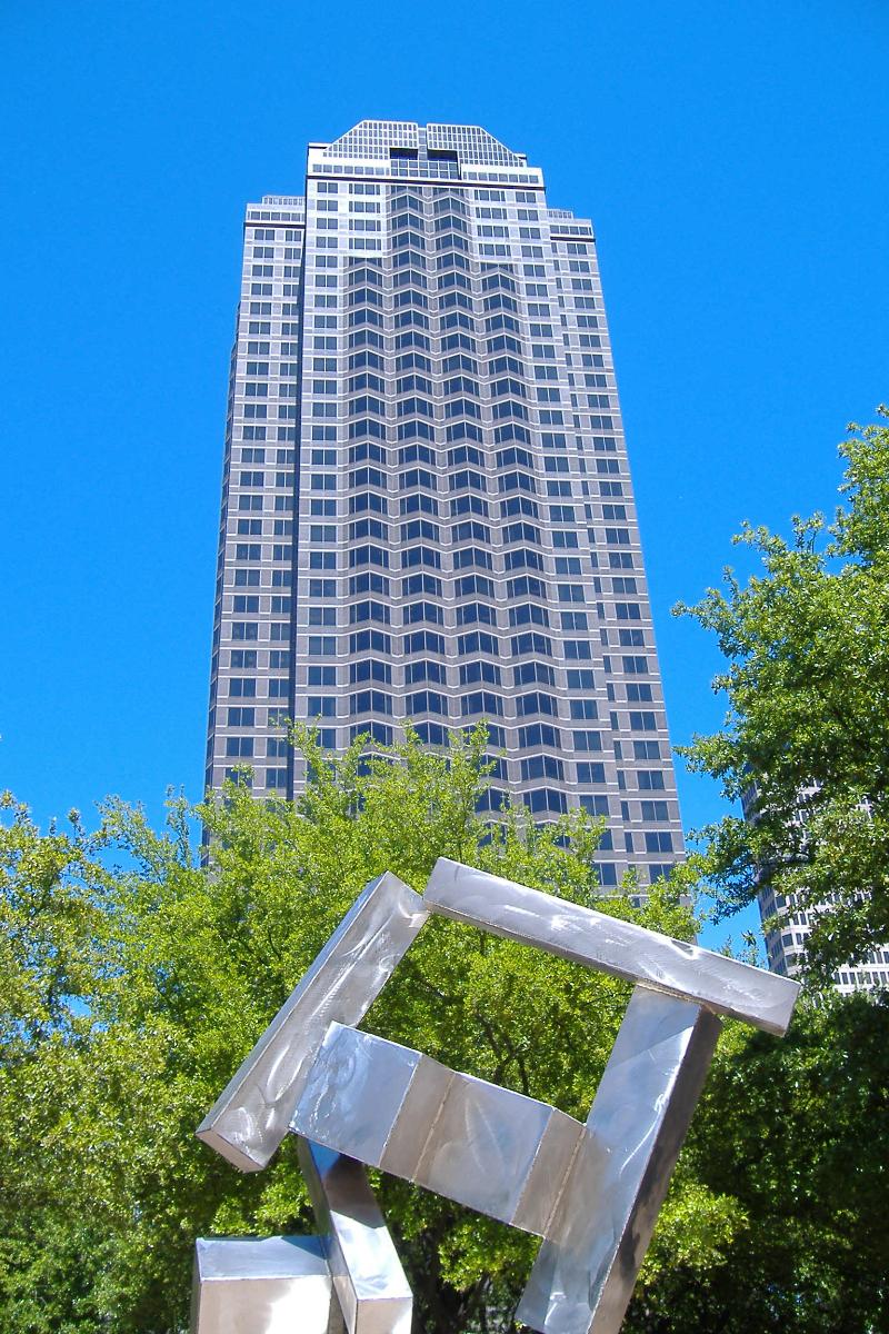 Trammell Crow Tower - Dallas 