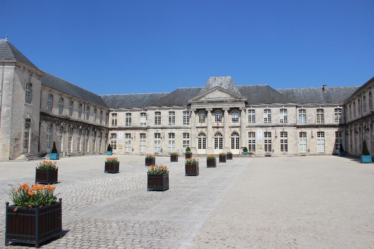 Commercy Castle 