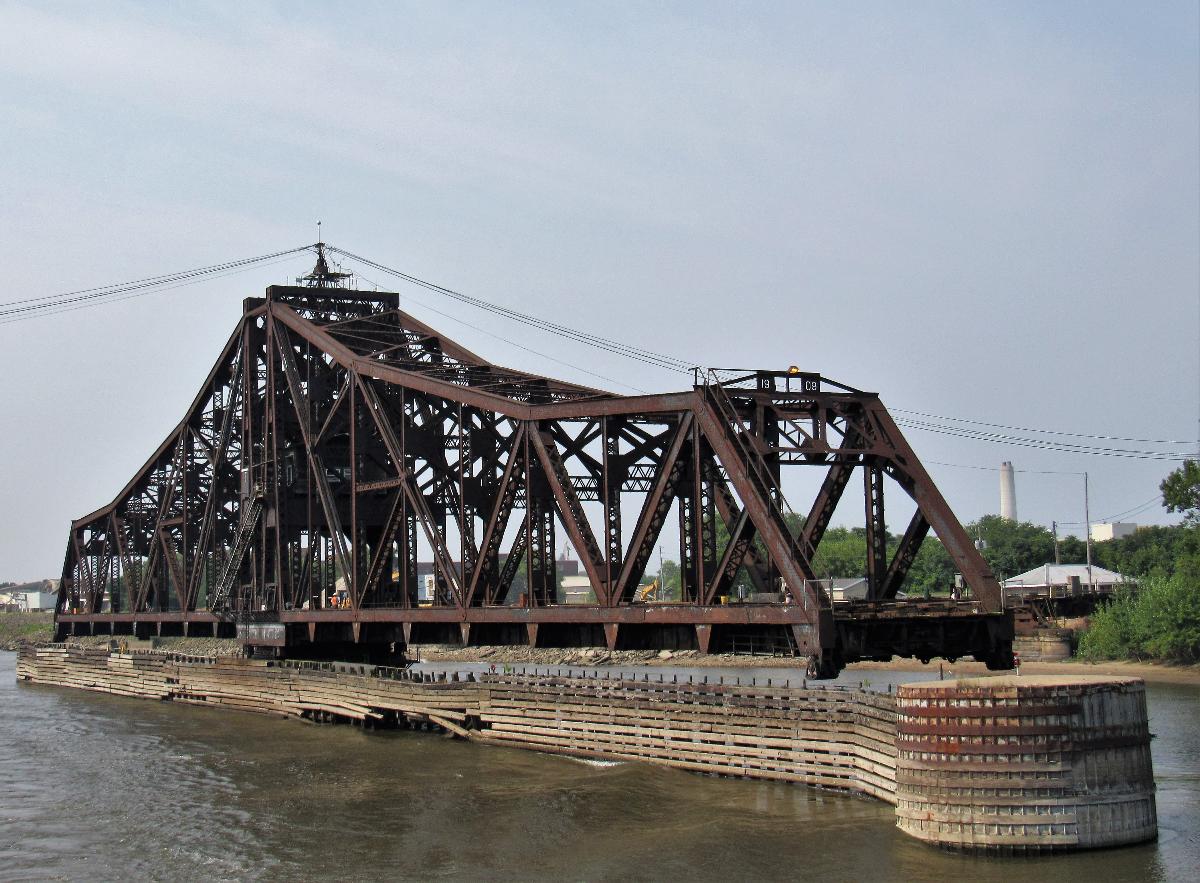 The swing span of the Clinton Railroad Bridge over the Mississippi River at Clinton, Iowa 