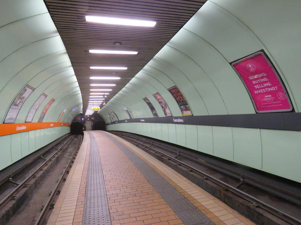 Platform and tunnels, Cowcaddens underground station, Glasgow 