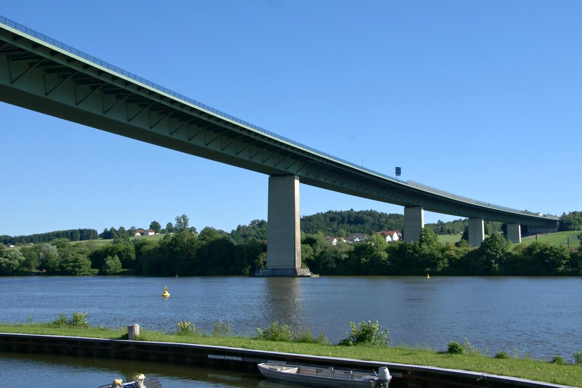 Donaubrücke Schalding 