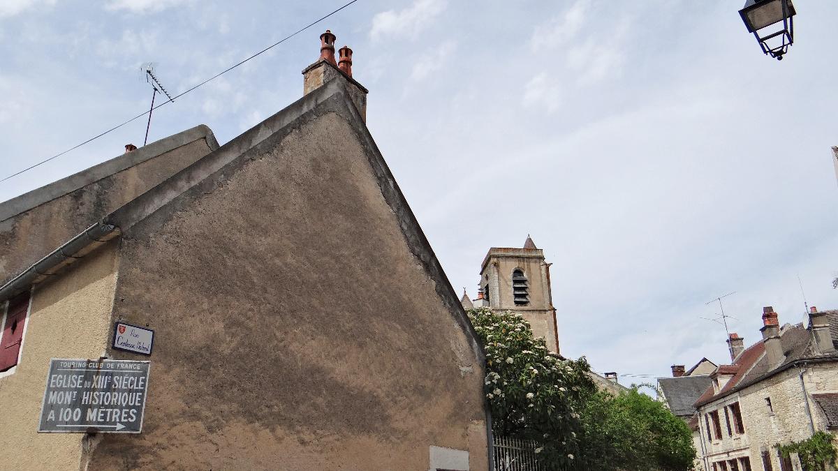 Église St Adrien Mailly-le-Chateau 