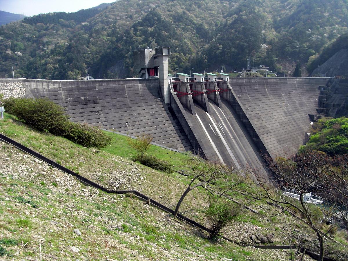 Eiganji Dam 