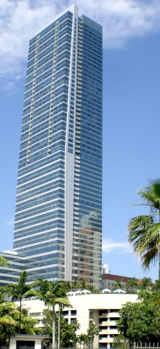 Four Seasons Hotel & Tower - Miami 