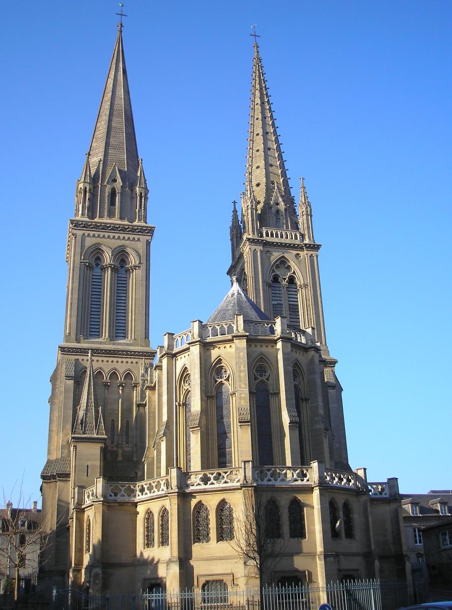 Notre-Dame-de-la-Délivrande Basilica 
