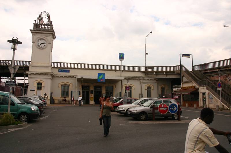 Juvisy-sur-Orge Station 