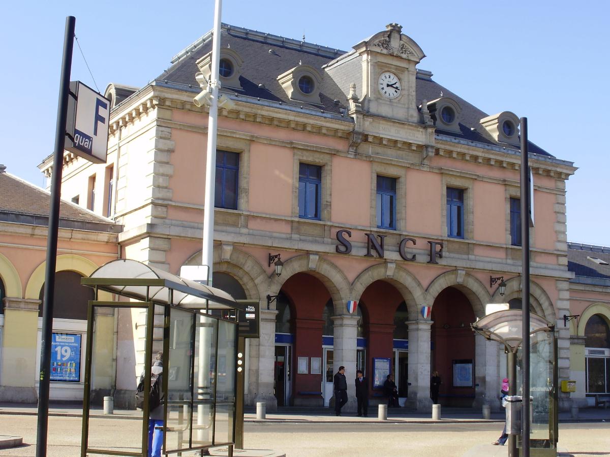 Bahnhof Meaux 
