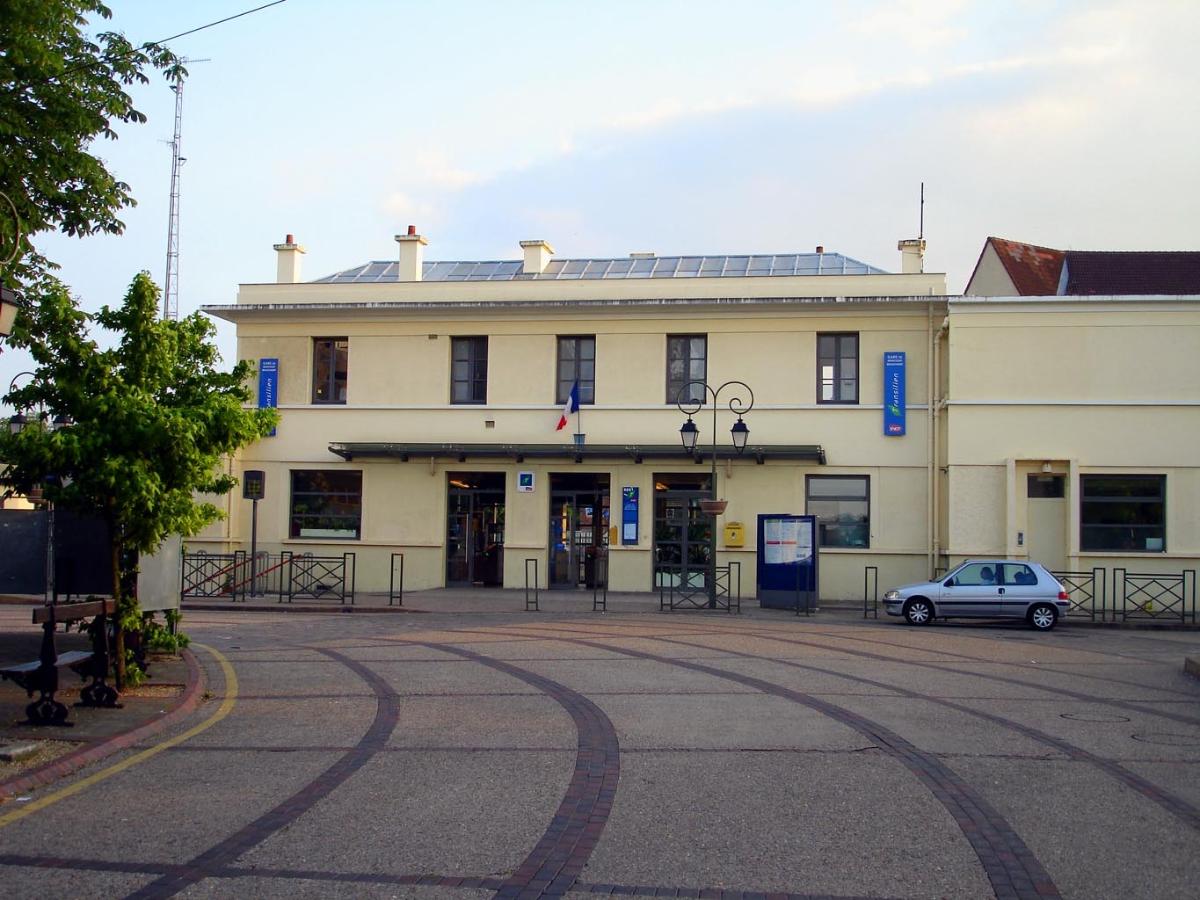 Gare de Montigny - Beauchamp à Montigny-lès-Cormeilles et Beauchamp (Val-d'Oise) 
