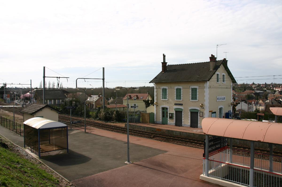 Gare de Moulin Galant - Corbeil-Essonnes 