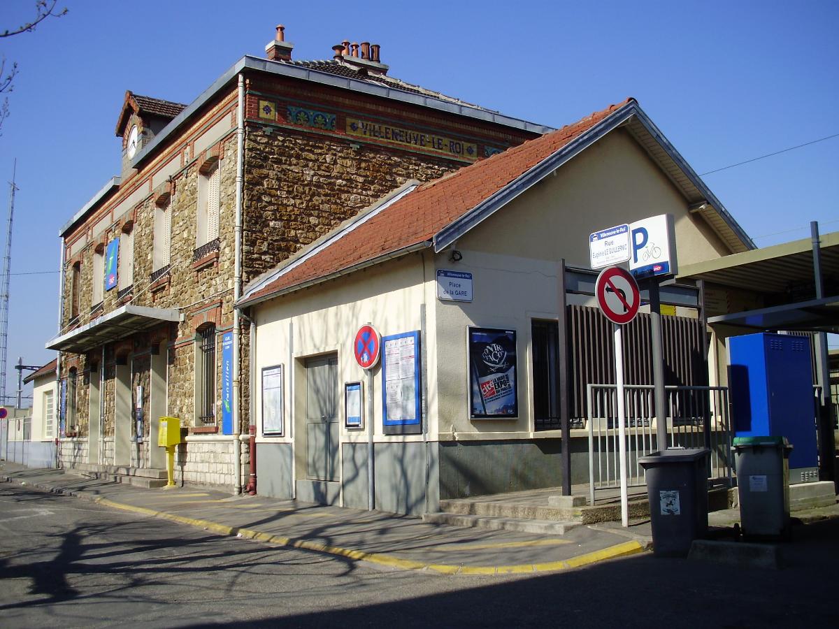 Gare de Villeneuve-le-Roi 