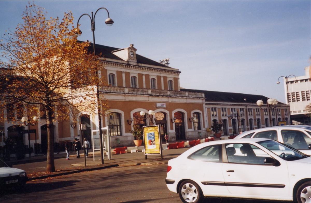 Périgueux Railroad Station 