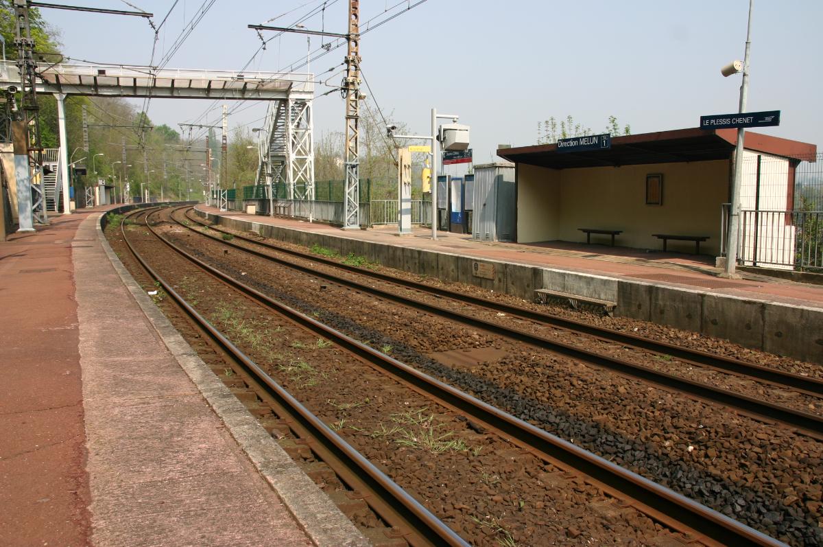 Plessis-Chenet Railway Station 