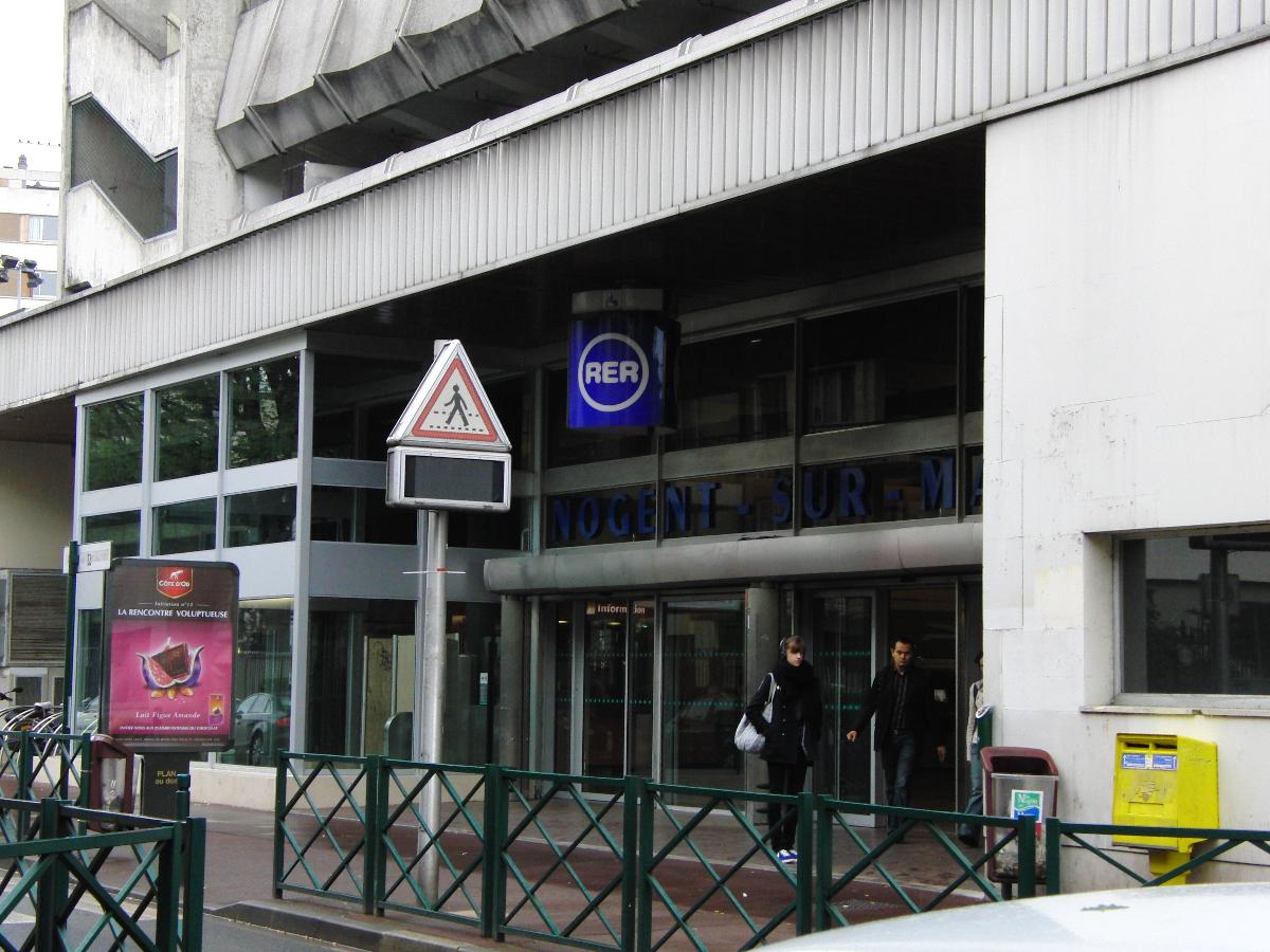 Nogent-sur-Marne Station 