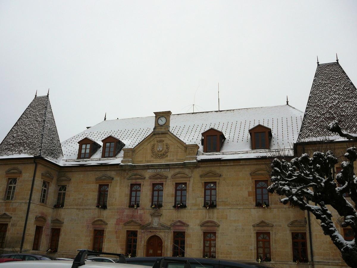 Morteau Town Hall 