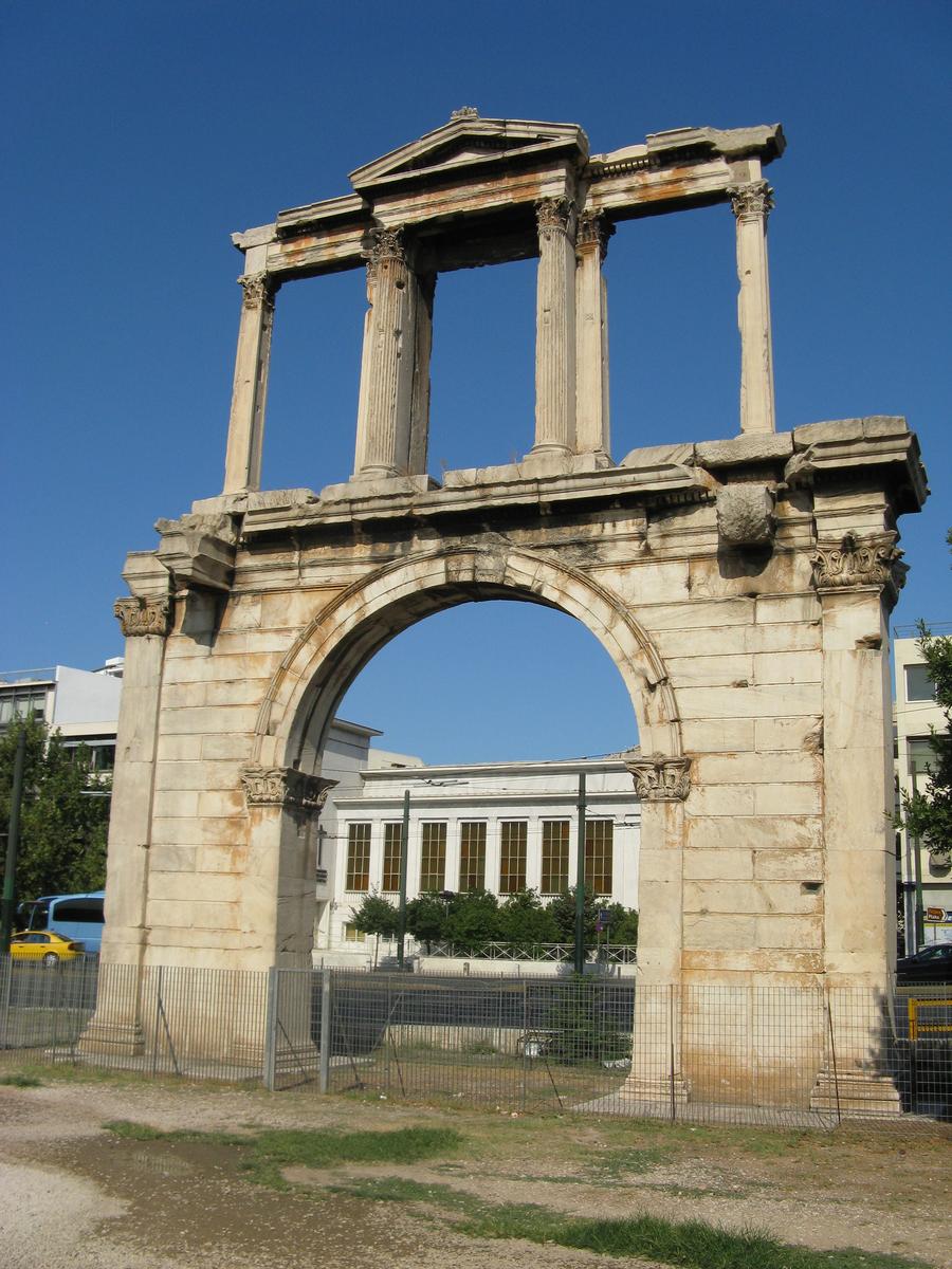 Porte d'Hadrien 