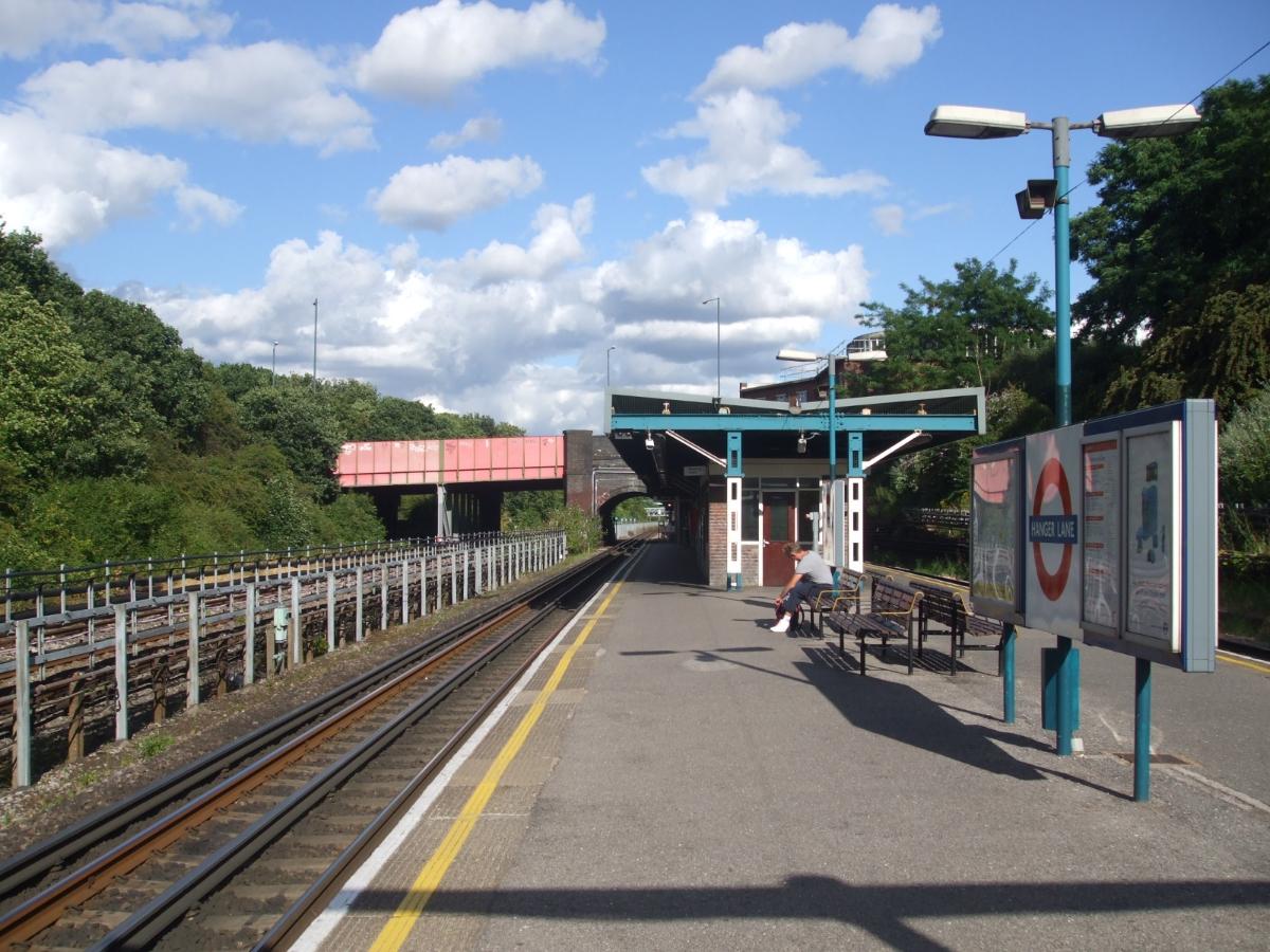 Hanger Lane tube station island platform looking east, with ex-GWR tracks visible on the left 