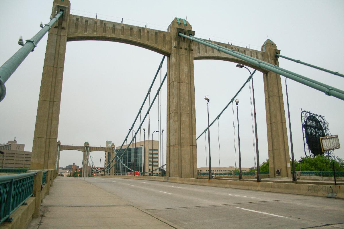 Hennepin Avenue Bridge 