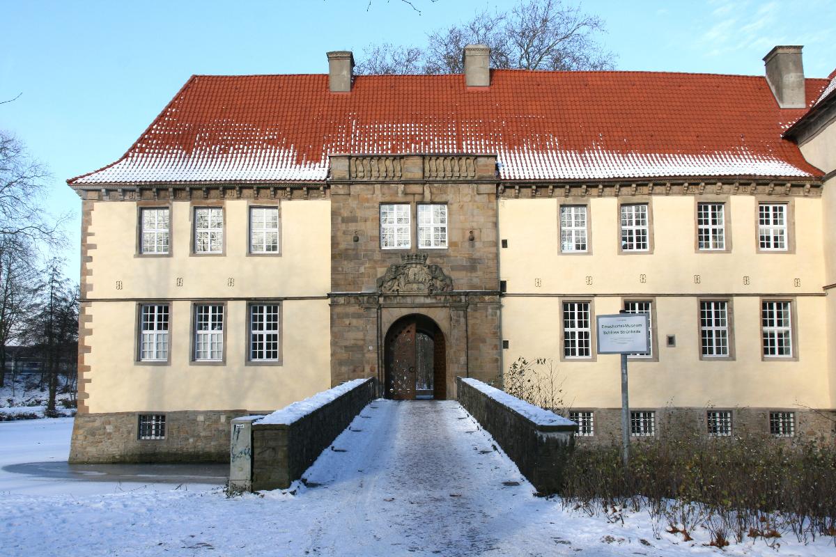 Schloss Strünkede, Karl-Brandt-Weg 5, Schlosspark Strünkede in Herne 