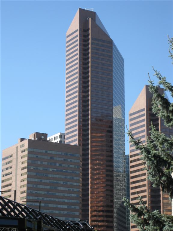 Petro-Canada Centre West Tower - Calgary 