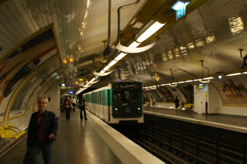 Station de métro Alésia 