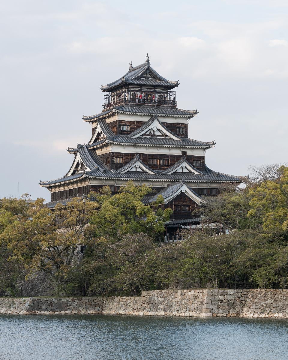 A southwest view of the keep of Hiroshima Castle 