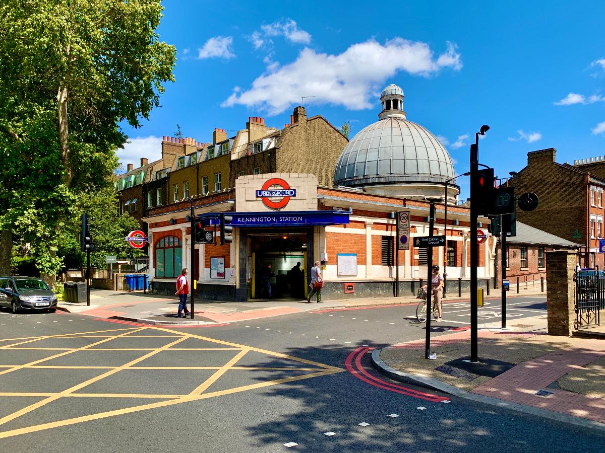 Front view of the entrance building of Kennington tube station 