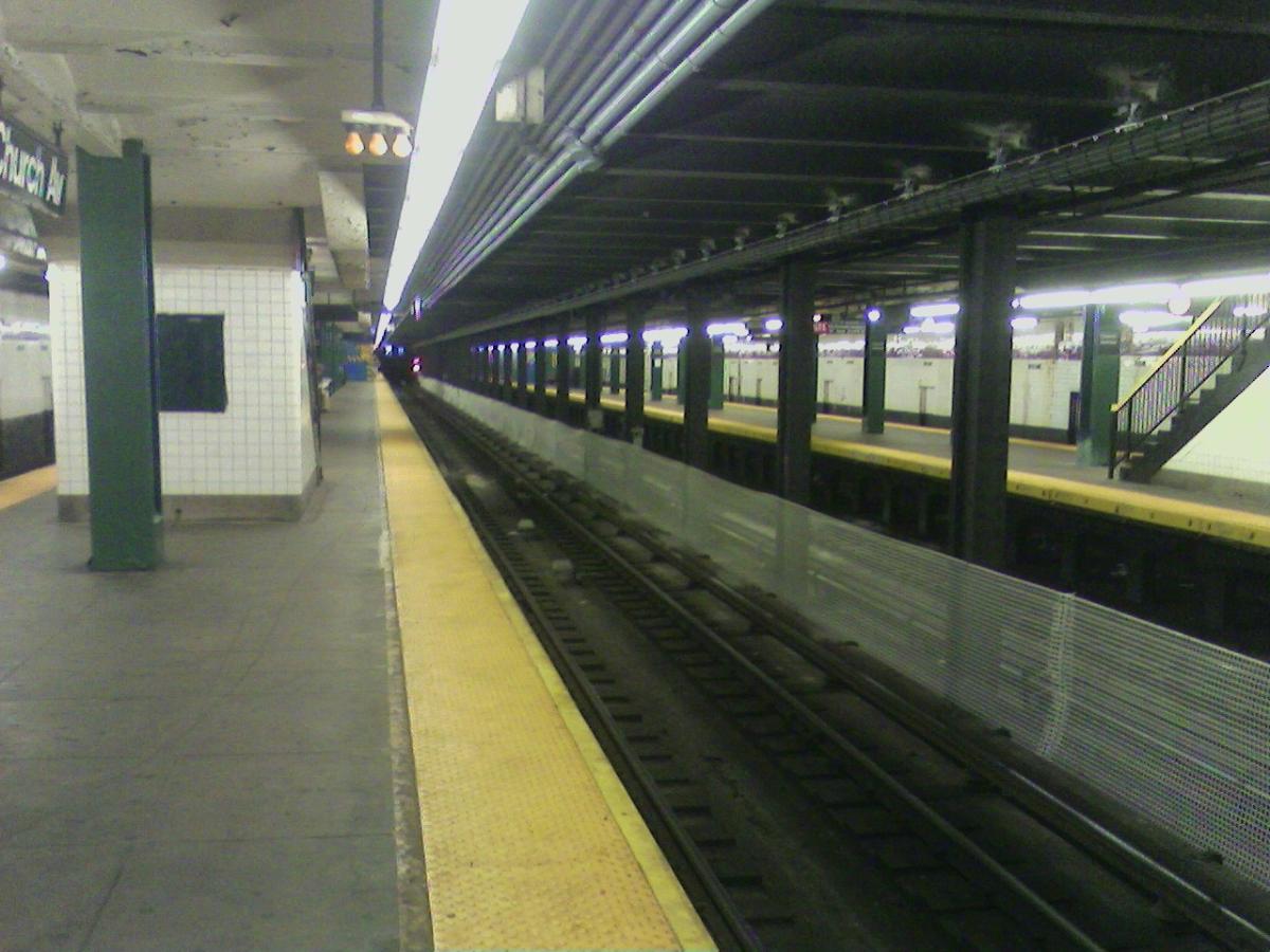 The northbound platform at the Kensington-Church Avenue subway station, during elevator installation 