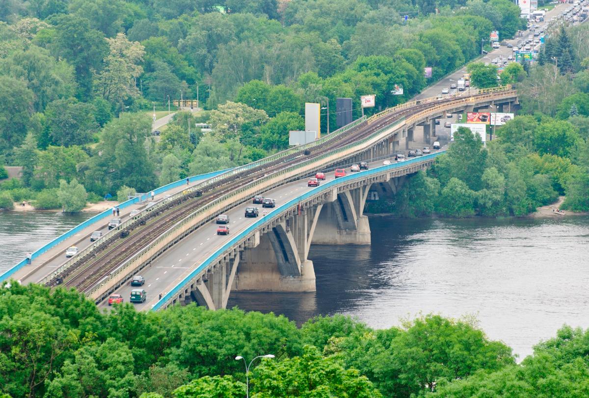 Metrobrücke Kiew 