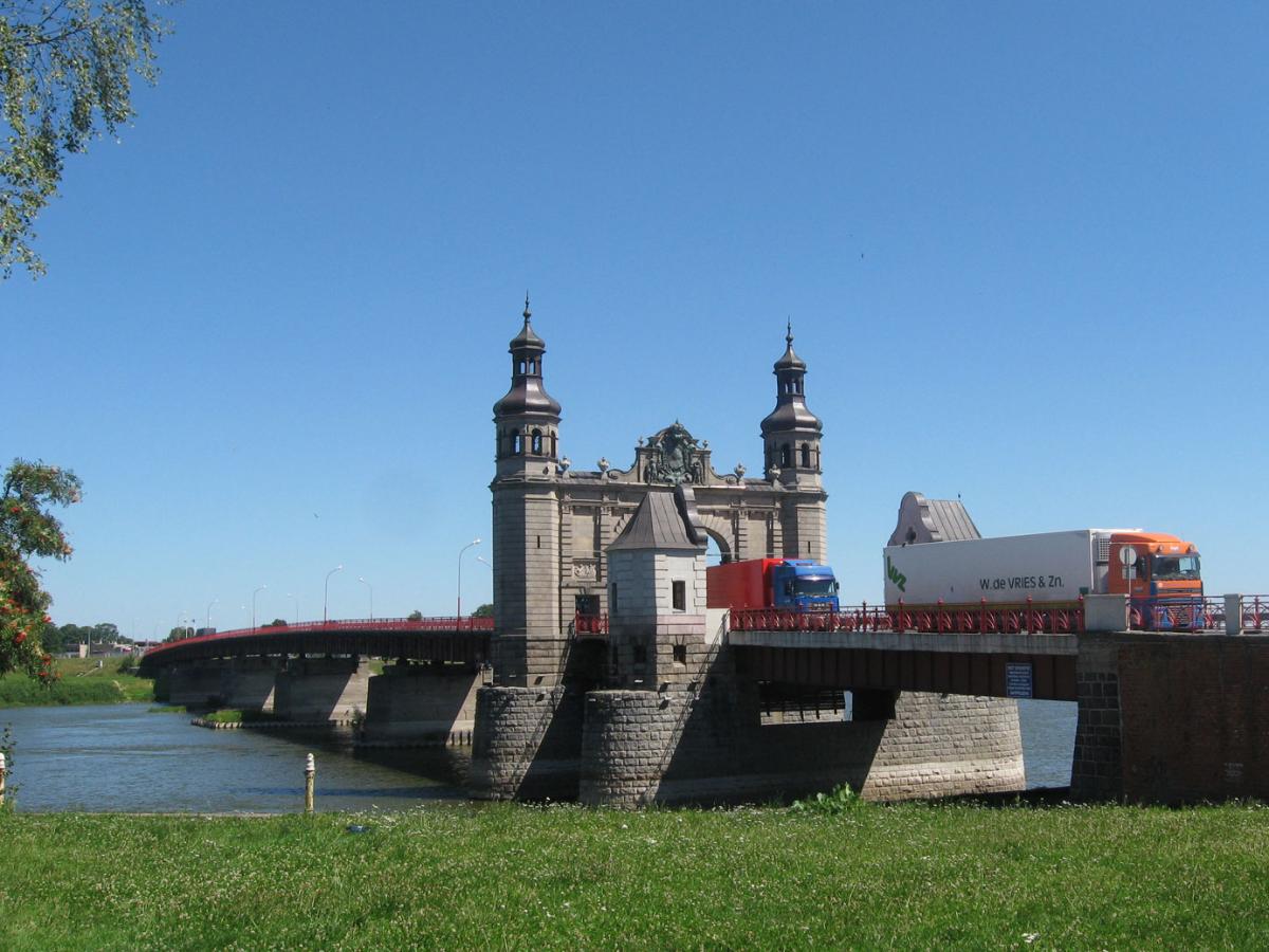 Königin-Luise-Brücke 