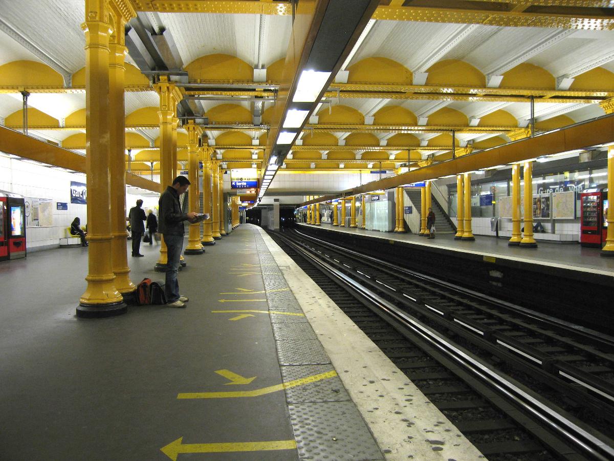Metrobahnhof Gare de Lyon 