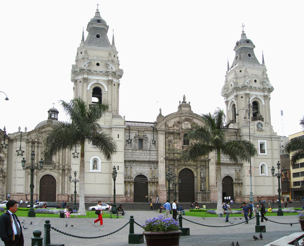 Cathédrale de Lima(photographe: Victoria Alexandra González Olaechea Yrigoyen) Cathédrale de Lima (photographe: Victoria Alexandra González Olaechea Yrigoyen)