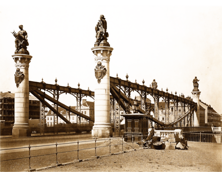 Maria Theresia Bridge 