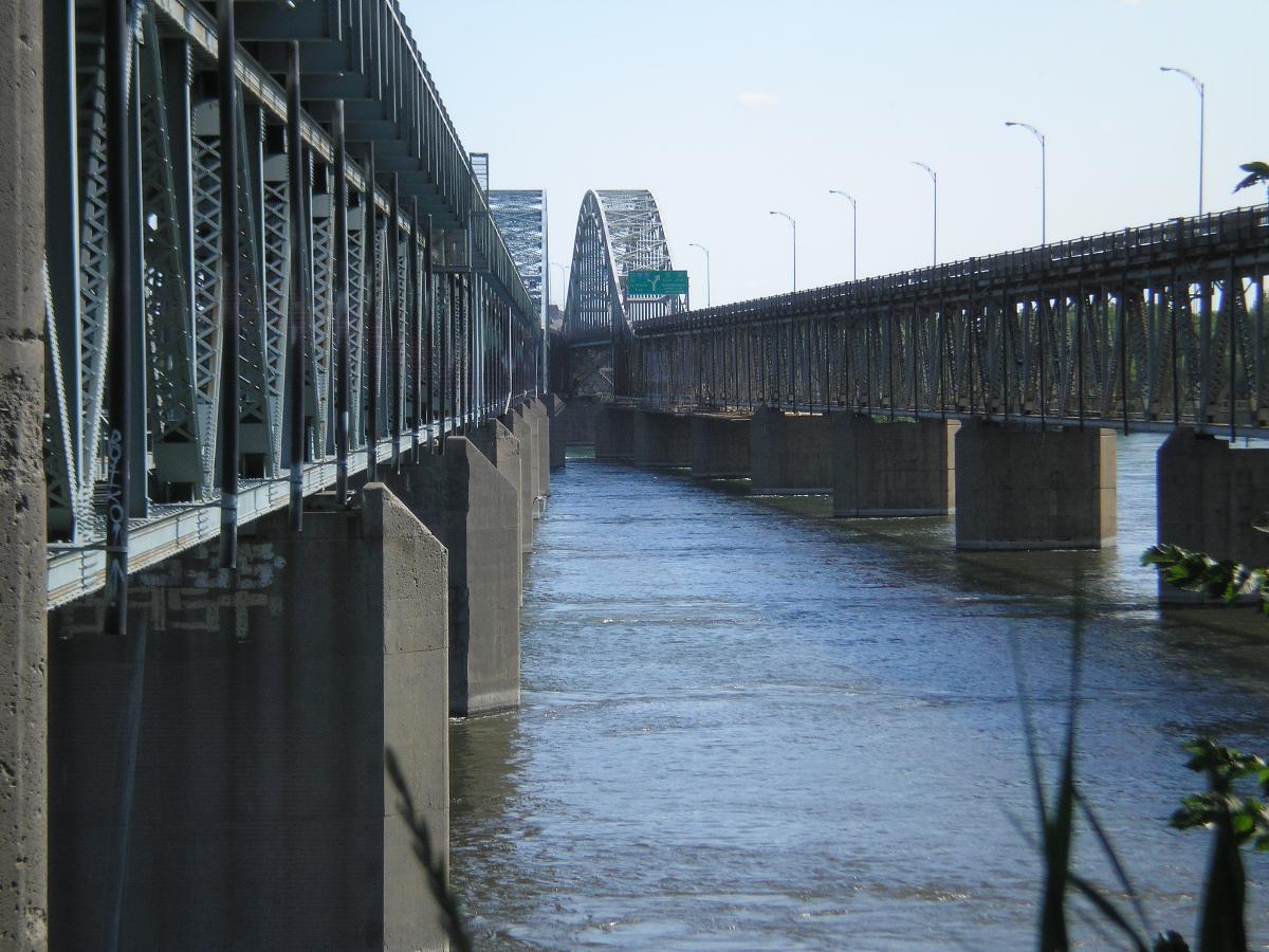 Honoré-Mercier-Brücke 