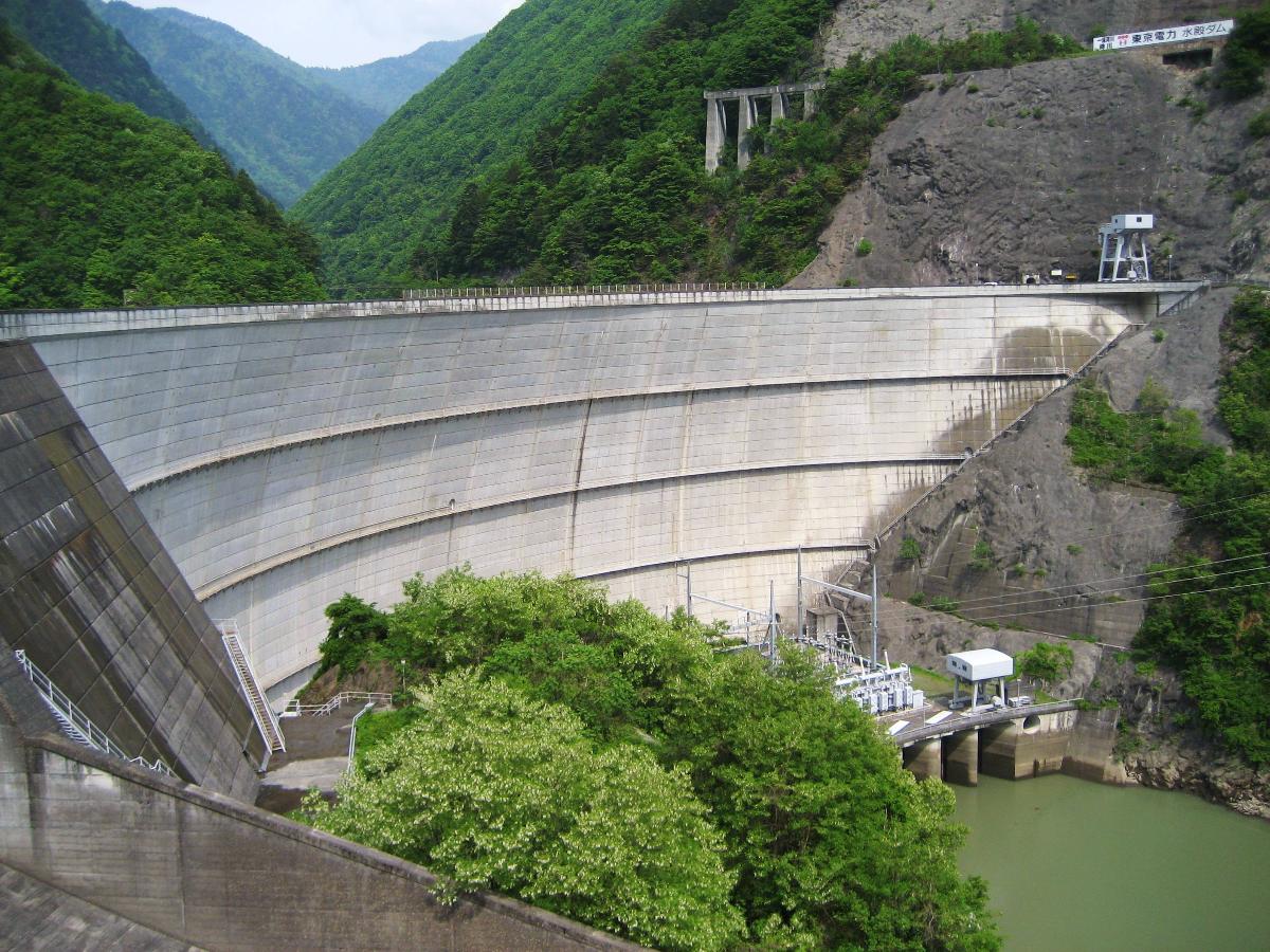 Midono Dam 
