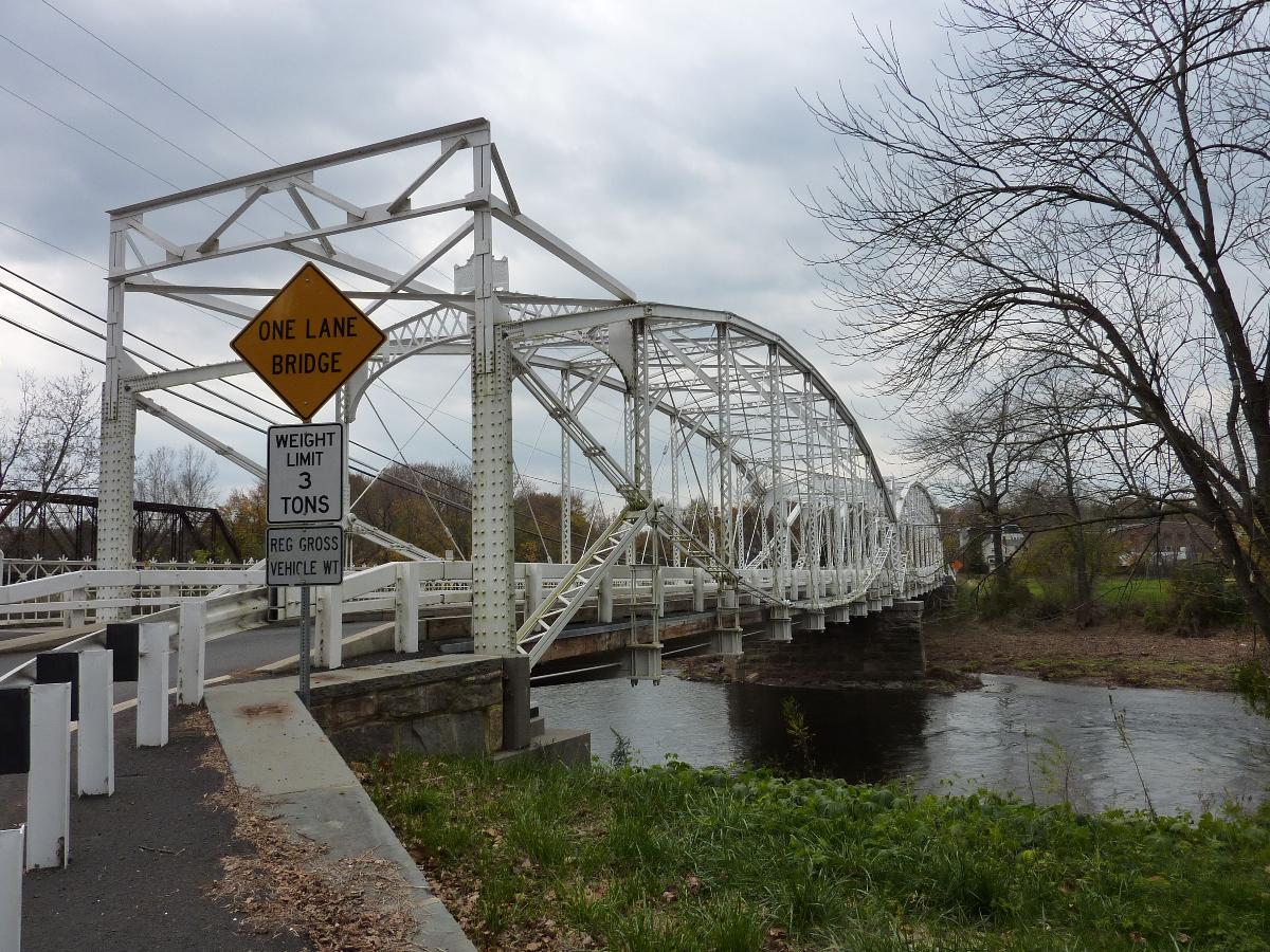 Approach to lenticular truss bridge at Neshanic Station, New Jersey. 